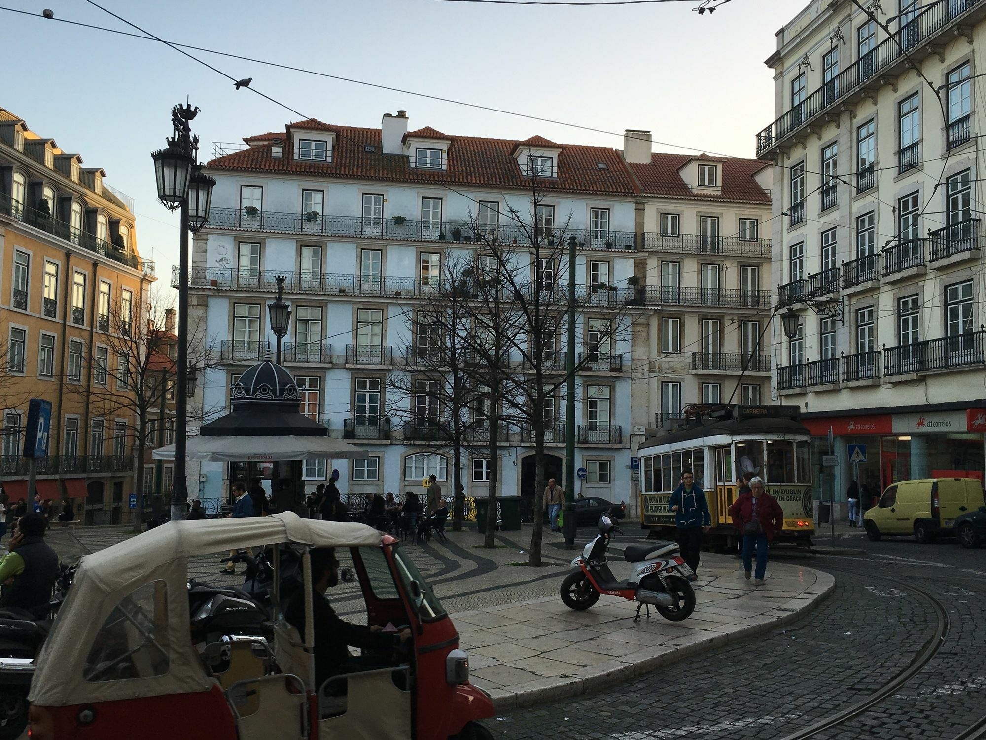 Lisbon Fragrances Apartment Luaran gambar